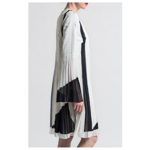 Akris Dresses Akris Pleated Keyhole Dress Poshmark